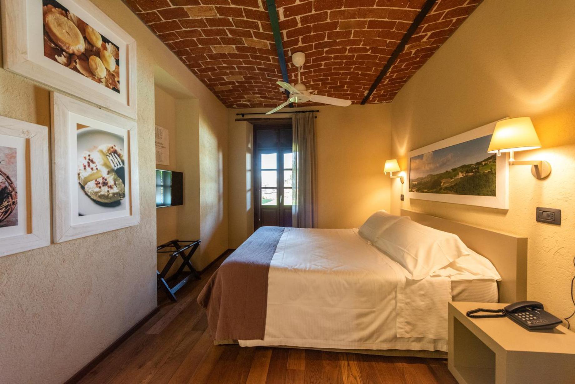 I Tre Poggi Dimora Di Charme Villa Canelli Ngoại thất bức ảnh