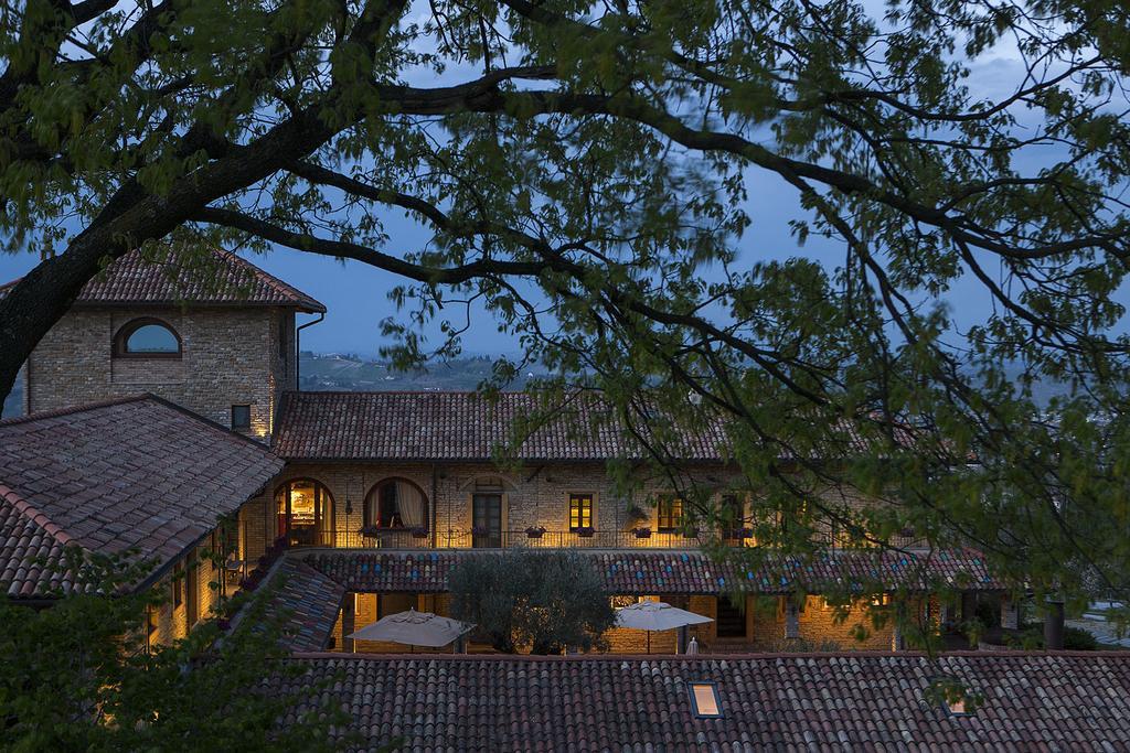 I Tre Poggi Dimora Di Charme Villa Canelli Ngoại thất bức ảnh